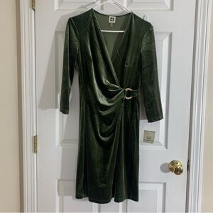 Anne Klein Rosemary Velveteen Pullover wrap dress 8